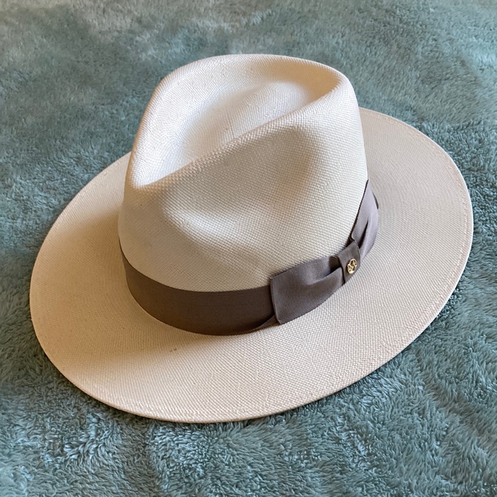 NWOT Morcon fine weave straw sport hat.